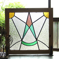 モダンなデザインの幾何学模様のステンドグラス イギリスアンティーク(住宅窓) 54cm×52cm