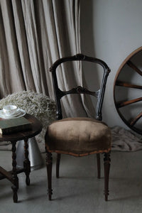 １８５０年代の存在感溢れるマホガニーチェア（椅子）　フランスアンティーク家具