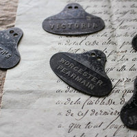 1点あり！イギリスアンティーク　ネームタグ　B