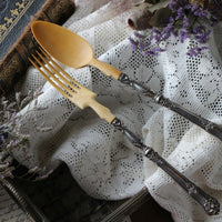 ベークライトとシルバープレートが素敵なサービング用フォーク＆スプーン　フランスアンティークキッチン用品