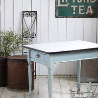 イギリスアンティーク家具　エナメルトップテーブル　ブルー　