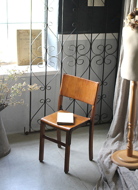 色々な用途で楽しめる子供椅子　スクールチェア　イギリスアンティーク家具