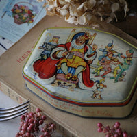 マザーグースの絵柄が可愛いトフィ缶　イギリスアンティーク雑貨