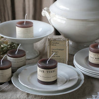 チェルシーオールドオリジナルキャンドル　サマーナイトという名前を付けた、ちょっとセクシーでスパイシーな香り（ブラウン）　小サイズ