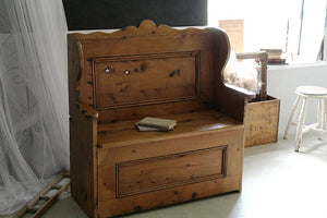 イギリスアンティーク家具　オールドパインベンチ（椅子）