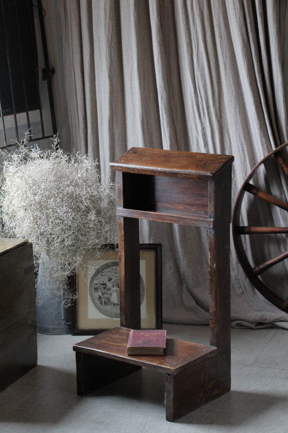 １９２０年代のオーク材レアな祈祷台　フランスアンティーク家具