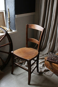ラタン風シンプルなキッチンチェア（椅子）　フランスアンティーク家具　