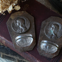 味わい深くかっこいい雰囲気の聖水入れ　フランスアンティークインテリア雑貨