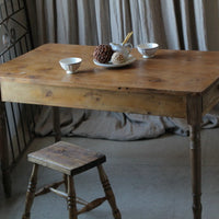1900年代エルム材で作られた素敵なテーブル　イギリスアンティーク家具