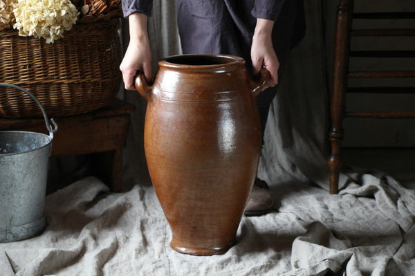 ずっしりとした大きな壺（ポット） フランスアンティーク陶器雑貨 
