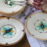 4枚あり！あまり見かけない絵柄が印象的なバルボティーヌプレート（皿）　フランスアンティーク陶器