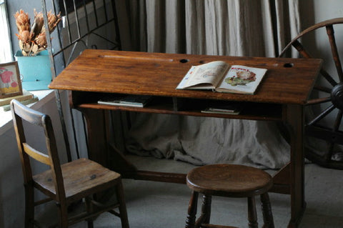 1900年代オーク材のスクールデスク（机）　フランスアンティーク家具
