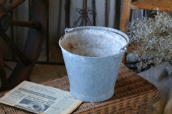 鉢カバーにも使えるブリキのバケツ イギリスアンティーク雑貨