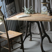 鉄脚がかっこいいインダストリアルテーブル（机）　イギリスアンティーク家具