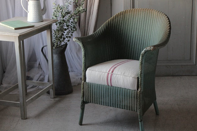アンティークリネンの座面が素敵なロイドルームチェア（椅子）　イギリスアンティーク家具
