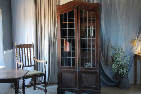 1920年代オーク材ステンドグラス扉のブックケース（本棚）高さ197cm　イギリスアンティーク家具