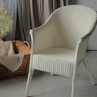 大人気カラー白のロイドルームチェア（椅子）高さ81.5cm　イギリスアンティーク家具