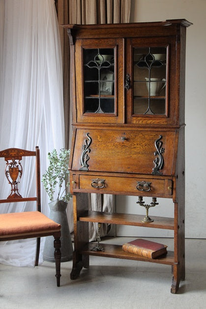 1900年代ステンドグラスが素敵なライティングブックケース　イギリスアンティーク家具