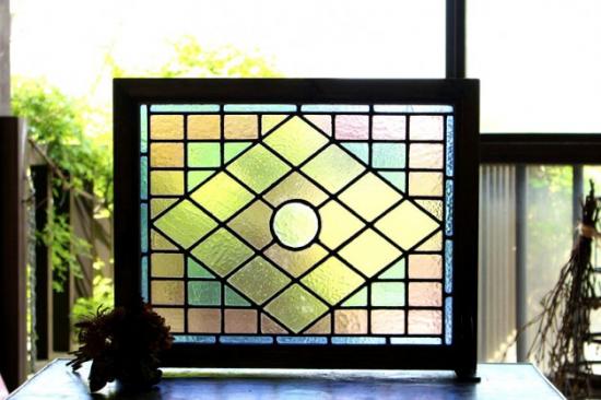 パステルカラーのヴィクトリアンステンドグラス イギリスアンティーク(住宅窓）57.5cm×46cm