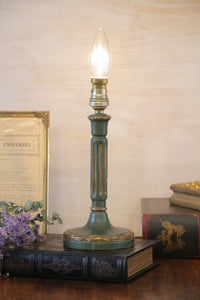 1900年代グリーンのペイントが可愛い木製ライト　フランスアンティーク照明