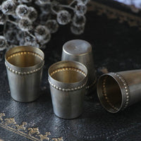 2個あり！強めのアルコールを飲むための小さなカップ　フランスアンティークインテリア雑貨