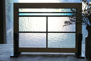 ラスト1枚！やわらかいパステルカラーの小さめステンドグラス フランスアンティーク(住宅窓) 約32.2cm×23.7cm