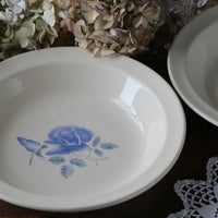 2枚あり！ディゴワンサルグミンヌ窯青い薔薇が美しいボウル　フランスアンティーク食器