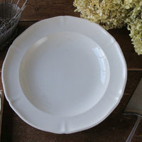 気品溢れる白の器ビレロイ&ボッホ社　フランスアンティーク食器