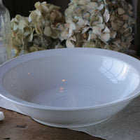 気品溢れるピリヴィッツ社の白いボウル　フランスアンティーク食器