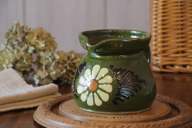 ハンドペイントが魅力のグリーンジャグ　フランスアンティーク陶器
