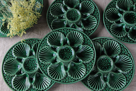 ３枚あり！鮮やかな緑が印象的なオイスターディッシュ　フランスアンティーク陶器雑貨