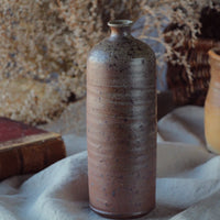 素朴な土の暖かさを感じるボトル（高さ23.5cm）　フランスアンティーク陶器雑貨