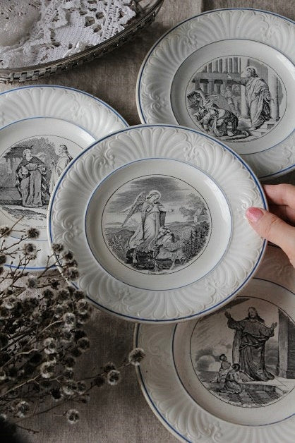 2枚あり！クレイユモントロー窯の美しい絵皿　フランスアンティーク食器