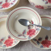 4枚あり！ステンシルのバラ模様が可愛いスープ皿（直径22.5cm）　フランスアンティーク食器